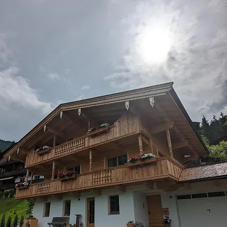 Dicka Apartment *