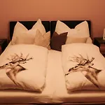 Dicka Apartman *